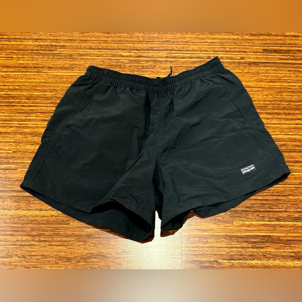 Patagonia baggies shorts black size small VGUC 5 inch